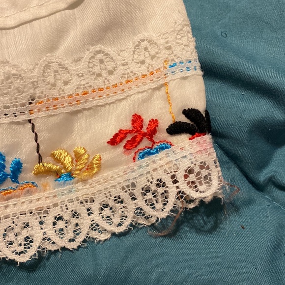 Handmade little girls white flower dress - Picture 5 of 8